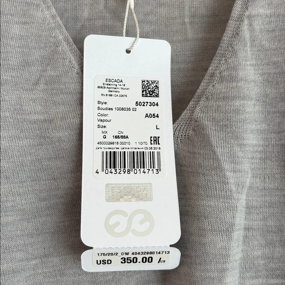 NWT Escada Sport 100% Virgin Wool Lightweight Sweater Top